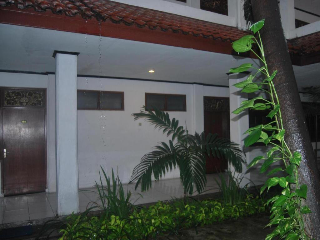 Sadinah Sahid Josodipuro Hotel Colomadu Kültér fotó