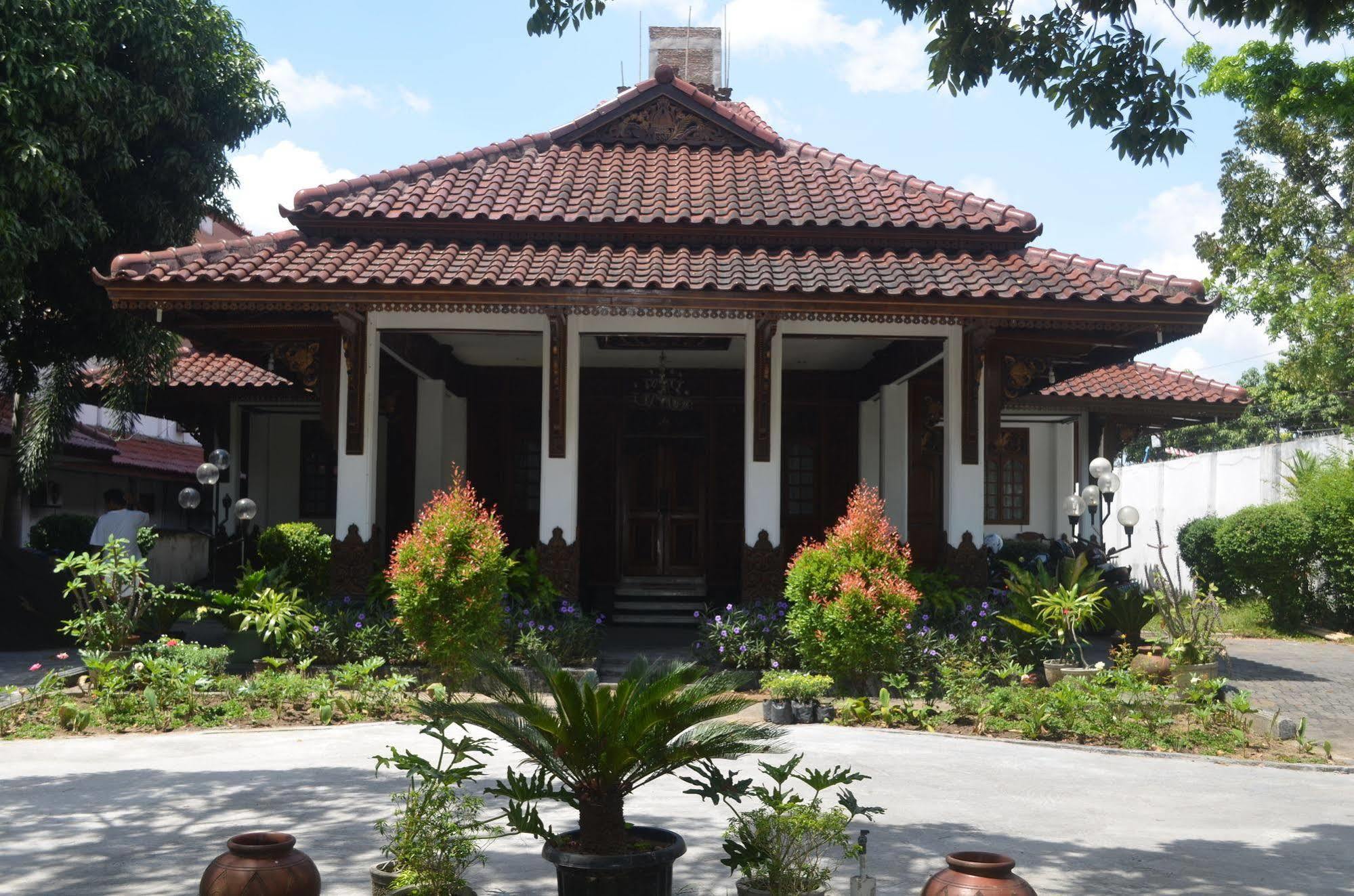 Sadinah Sahid Josodipuro Hotel Colomadu Kültér fotó