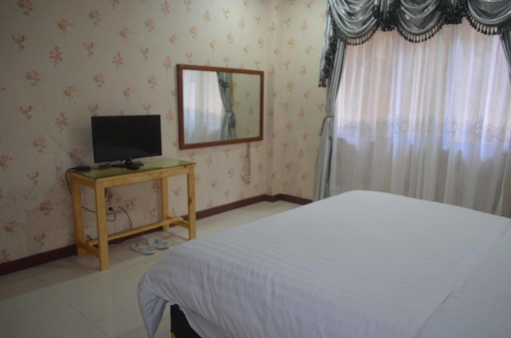 Sadinah Sahid Josodipuro Hotel Colomadu Kültér fotó
