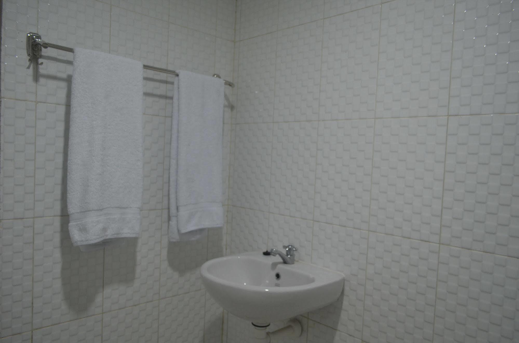 Sadinah Sahid Josodipuro Hotel Colomadu Kültér fotó